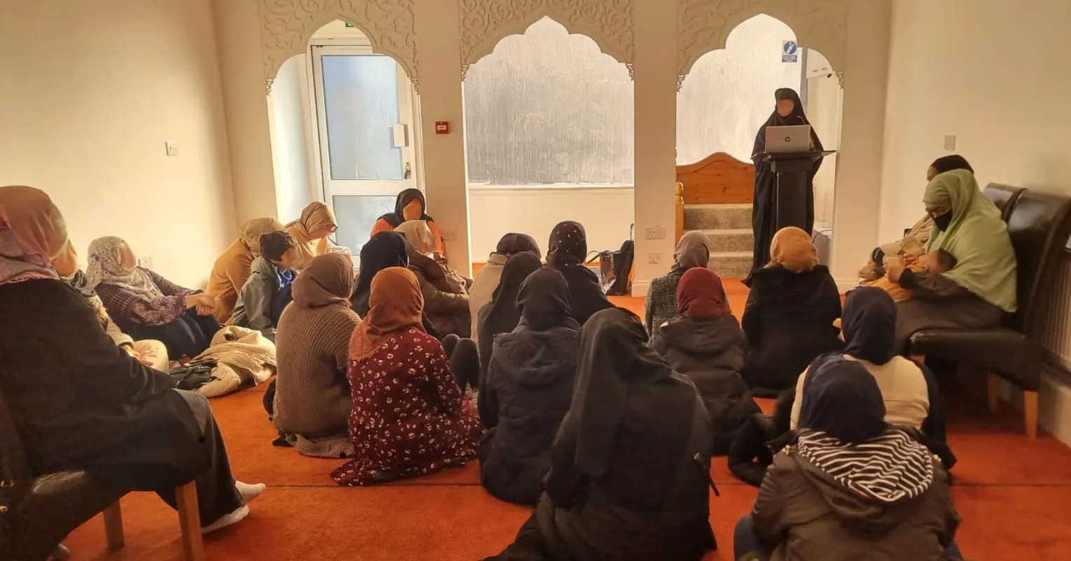 Sisters Circle in Dover Masjid